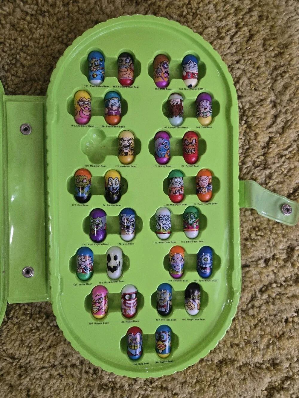Mighty Beanz Collection - Picture 3 of 3